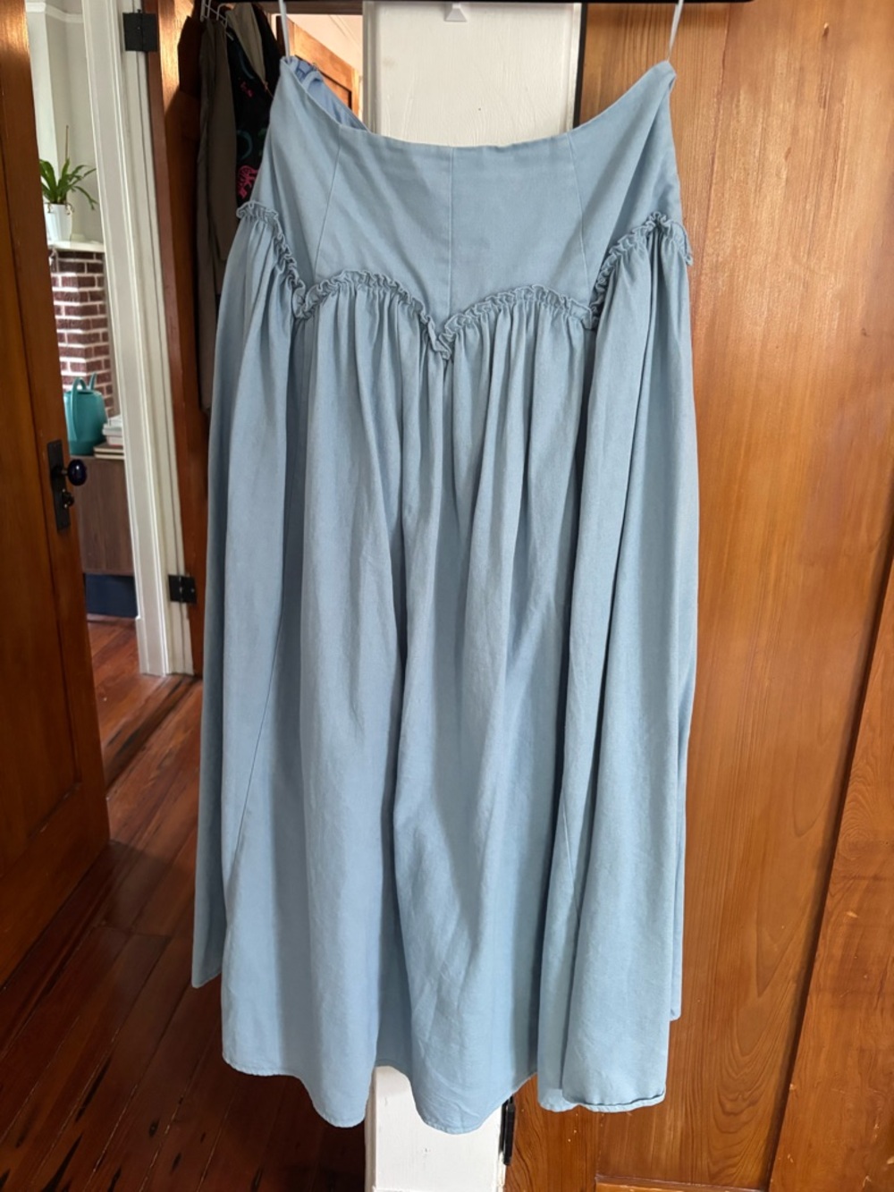 Anthropologie MARE MARE X ANTHROPOLOGIE BASQUE-WAIST MAXI SKIRT Light Denim - Picture 5 of 6